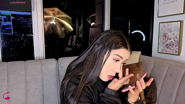 Ivanna West online show from January 2026 10:10:02 AM