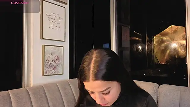 Ivanna West online show from April 2026 09:58:02 AM