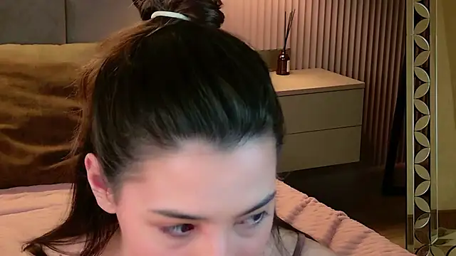 Alice Deleon online show from March 2026 11:05:01 AM