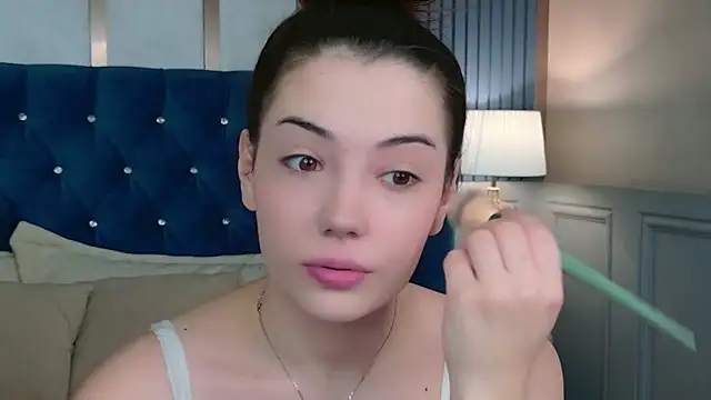 Alice Deleon online show from April 2026 10:36:01 AM