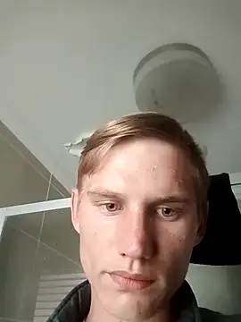 Ruanie online show from March 2026 11:49:02 AM