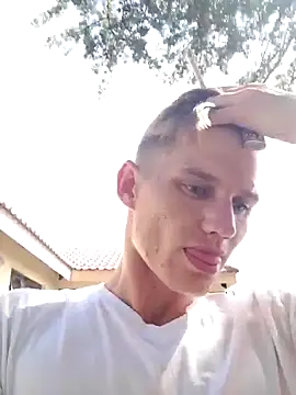 Ruanie online show from April 2026 10:08:02 AM