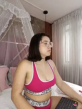 EmmaSulivan online show from February 2025 03:59:02 PM