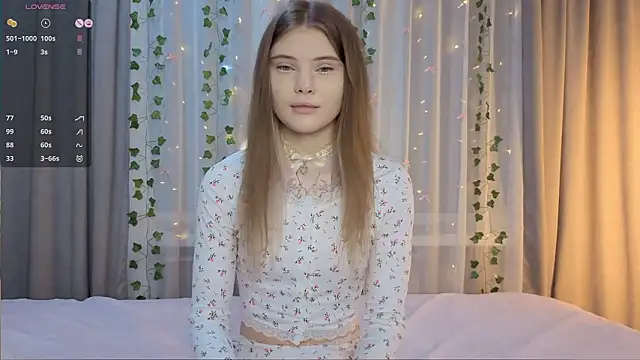 CarolinePepper online show from March 2026 01:58:01 PM