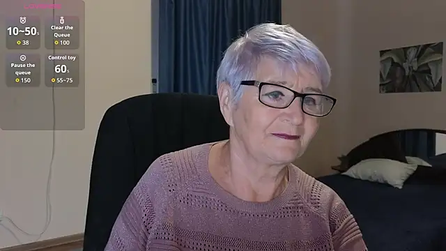 Sandra Snowflake online show from October 2025 11:43:01 AM