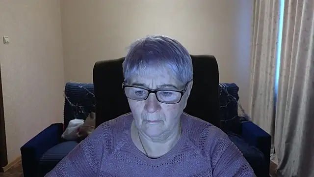 Sandra Snowflake online show from February 2026 04:13:02 AM