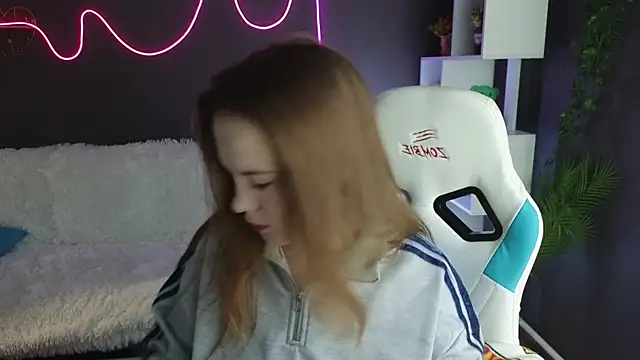 Dyna bae online show from September 2025 01:38:02 AM