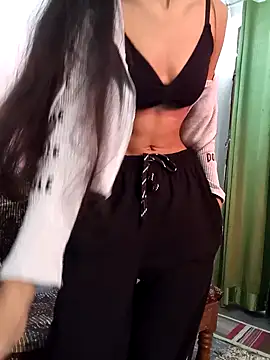 yourslady  online show from February 2025 06:22:01 AM