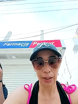 Snapshot of Coeur_de_luxure chatting on March 2025 11:38:02 AM Coeur de luxure online show from March 2025 11:38:02 AM