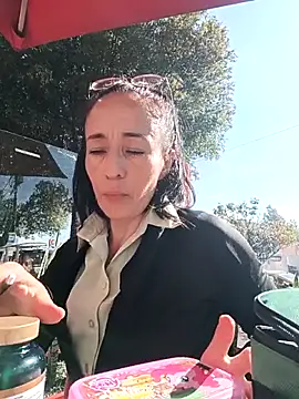 Coeur de luxure online show from December 2025 01:50:02 PM