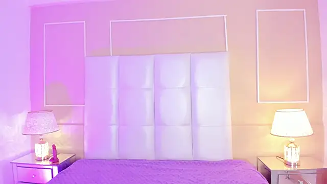 Pariss-Salvatore online show from March 2025 10:43:02 PM