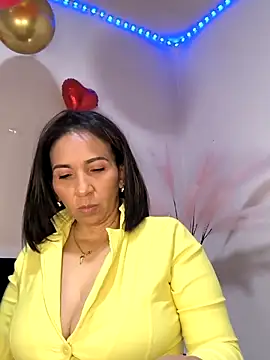 Mrsvictoriaaa online show from February 2025 02:38:01 PM