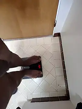 KingSlim56 online show from October 2025 02:47:02 PM