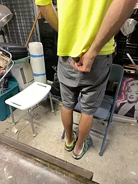 Snapshot of QueenM3 chatting on October 2025 08:16:02 PM QueenM3 online show from October 2025 08:16:02 PM