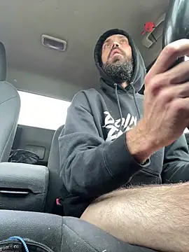 Snapshot of QueenM3 chatting on November 2025 05:20:01 PM QueenM3 online show from November 2025 05:20:01 PM