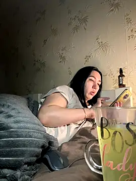 Naughtbaby 2025 online show from October 2025 02:25:02 PM