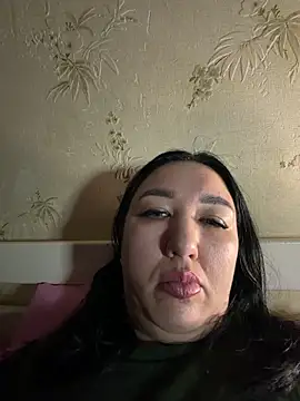 Naughtbaby 2025 online show from April 2026 01:06:02 AM