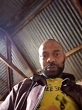 Curved-Dick online show from November 2025 05:15:01 PM