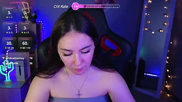 AshleySkott  online show from March 2025 01:32:02 PM