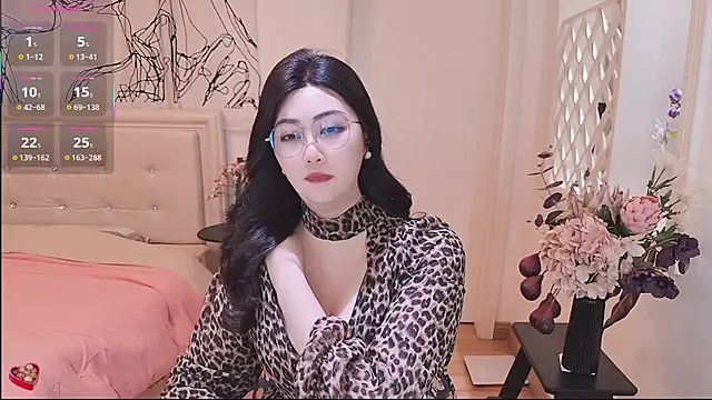 Tingdie online show from October 2025 05:36:02 PM