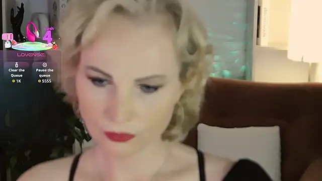 Sandra Kind online show from September 2025 05:34:02 AM