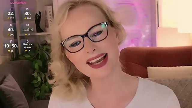 Sandra Kind online show from July 2026 05:20:02 AM