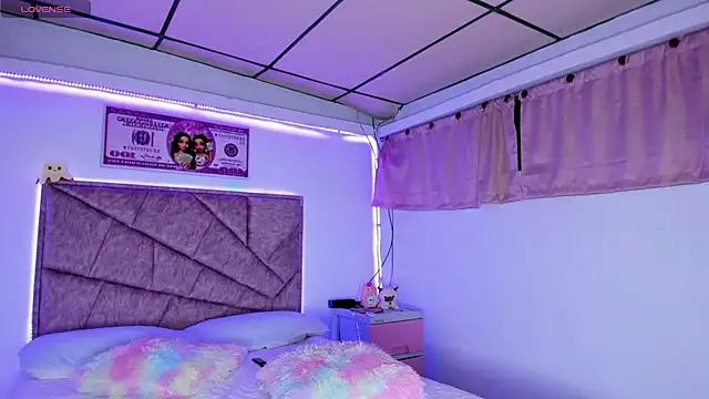 Cristal Smith20 online show from November 2025 12:41:01 AM