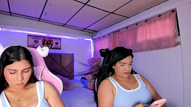 Cristal Smith20 online show from March 2026 12:30:01 PM