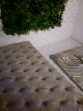 Snapshot of Louna45dv chatting on February 2025 04:22:01 PM Louna45dv online show from February 2025 04:22:01 PM