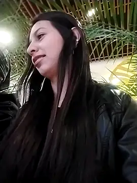 Snapshot of Nat_XxX chatting on March 2025 10:42:01 PM Nat XxX online show from March 2025 10:42:01 PM