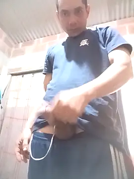 Snapshot of Mycansonhot chatting on October 2025 01:44:02 PM Mycansonhot online show from October 2025 01:44:02 PM