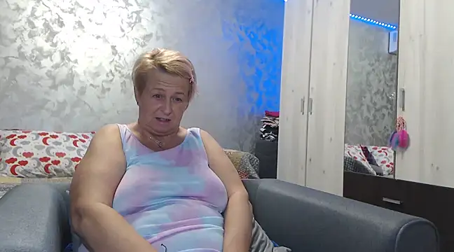 RosesandLillies online show from January 2025 06:23:01 PM