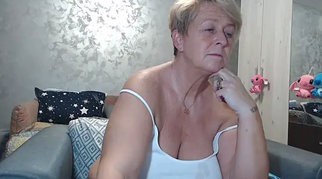 RosesandLillies online show from March 2025 05:25:02 PM