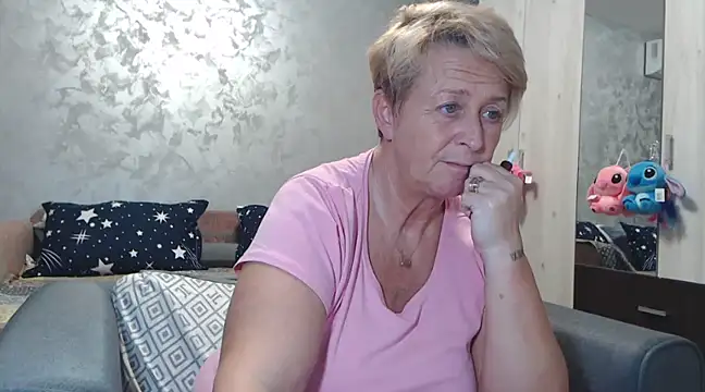 RosesandLillies online show from March 2025 06:18:01 PM