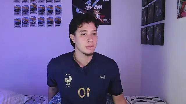 jack walker190 online show from May 2026 04:43:01 AM