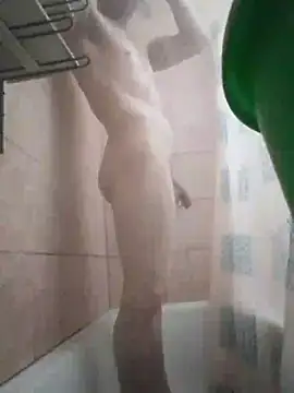 Crist6n online show from March 2026 02:16:02 AM