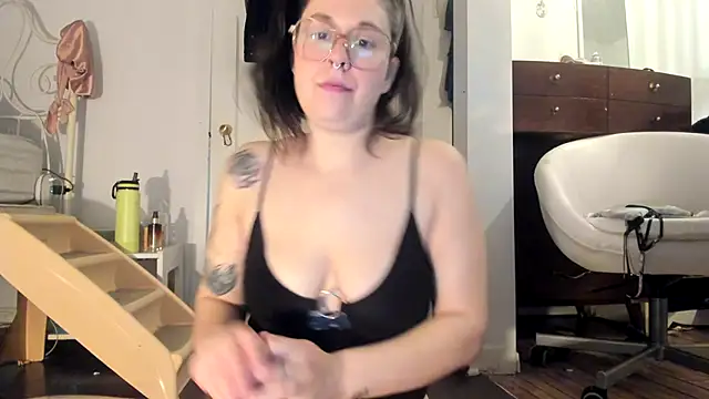 Rosiee69  online show from February 2025 03:42:02 PM