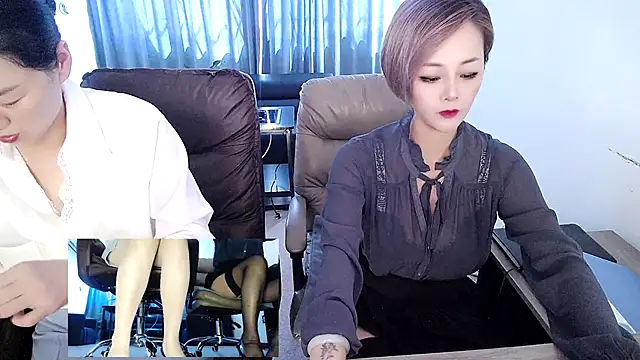 Snapshot of beira-01 chatting on September 2025 04:33:02 AM beira-01 online show from September 2025 04:33:02 AM