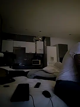 Mrnutella online show from February 2025 06:34:02 PM