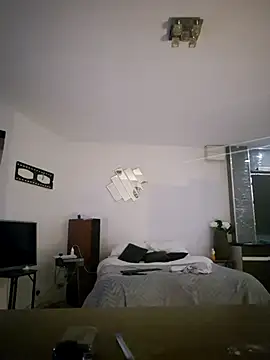 Mrnutella online show from February 2025 07:09:01 AM