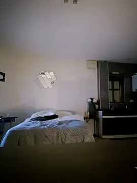 Mrnutella online show from February 2025 03:47:02 AM