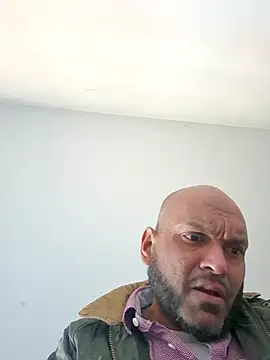 Mrnutella online show from February 2025 01:07:01 PM