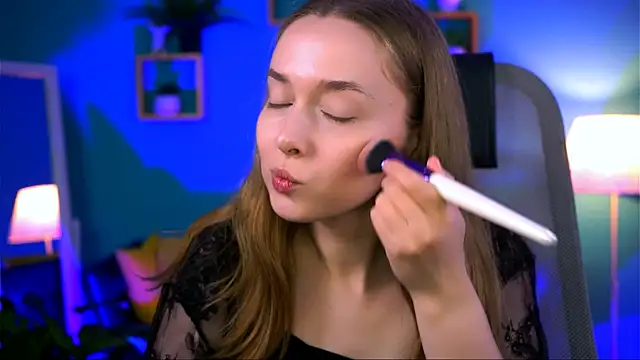 JenniferGraces online show from September 2025 08:33:02 PM