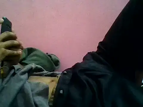 Snapshot of Hearthackerlust chatting on February 2025 02:52:01 PM Hearthackerlust online show from February 2025 02:52:01 PM