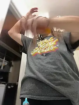 HTXBELLE online show from March 2026 10:26:02 PM