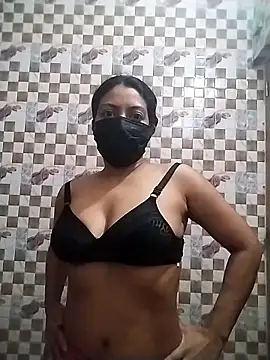 cuteangel9999 online show from February 2025 11:41:02 PM