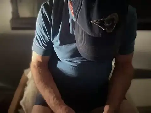 DominantDong online show from November 2025 12:09:02 PM