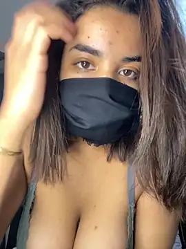 Louli ta online show from November 2025 01:42:01 AM