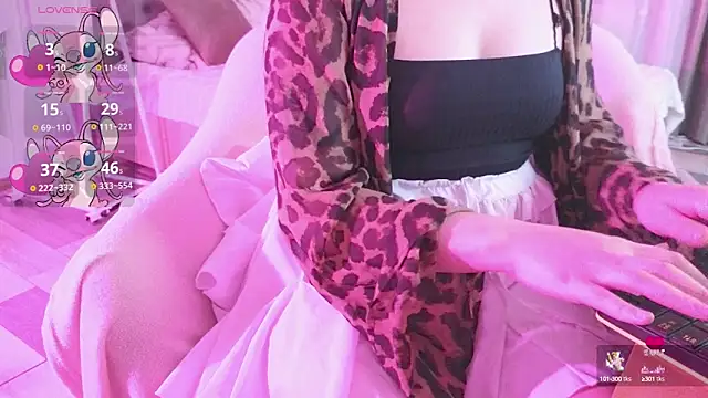 Snapshot of baby_debbie chatting on October 2025 09:01:01 PM baby debbie online show from October 2025 09:01:01 PM