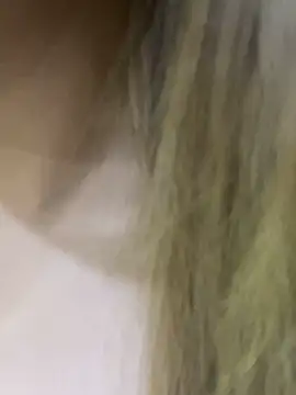 Rihana Milan online show from March 2025 10:51:01 AM